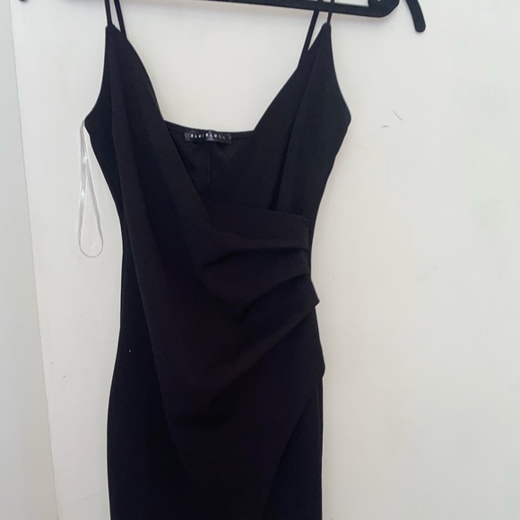 Any formal occasion dress from envy + grace, colour: black, size: small - Picture 2 of 5